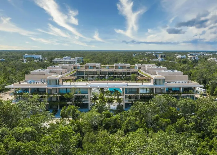 Mistiq Aparthotel 3*