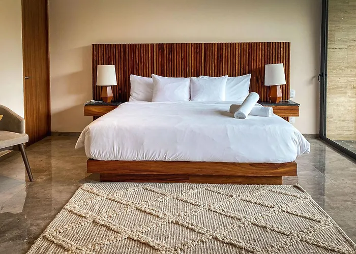 Mistiq Aparthotel 3*