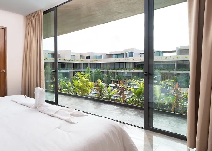 Mistiq Aparthotel