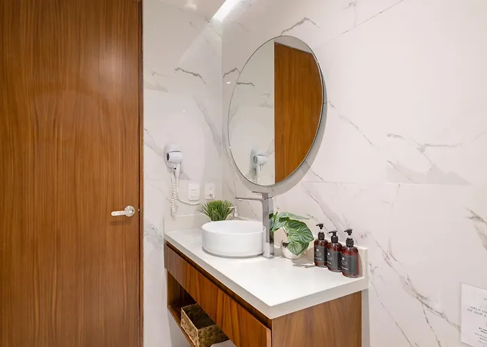 Mistiq Aparthotel 3*