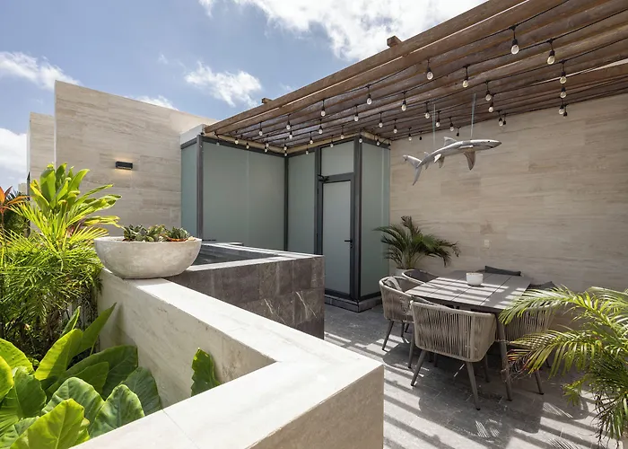 Mistiq 3* Tulum